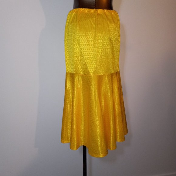 Shiny yellow ruffle tulip skirt, jersey, vintage circa late 1970s-early 1980s - Picture 6 of 6